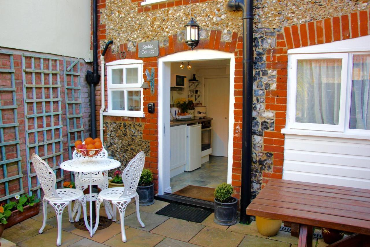 Romantic Flint Cottage On The Suffolk Coast Saxmundham Eksteriør billede