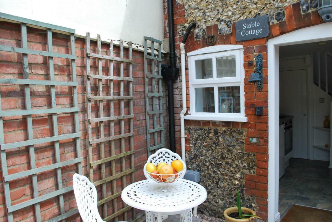 Romantic Flint Cottage On The Suffolk Coast Saxmundham Eksteriør billede